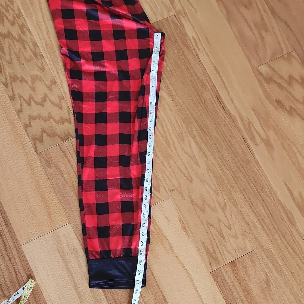 Ekouaer Christmas Pajamas Long Sleeve Matching Sets with Plaid Pants Medium